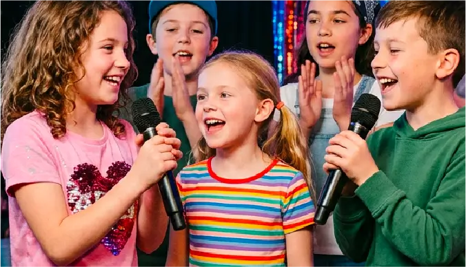 Kids singing