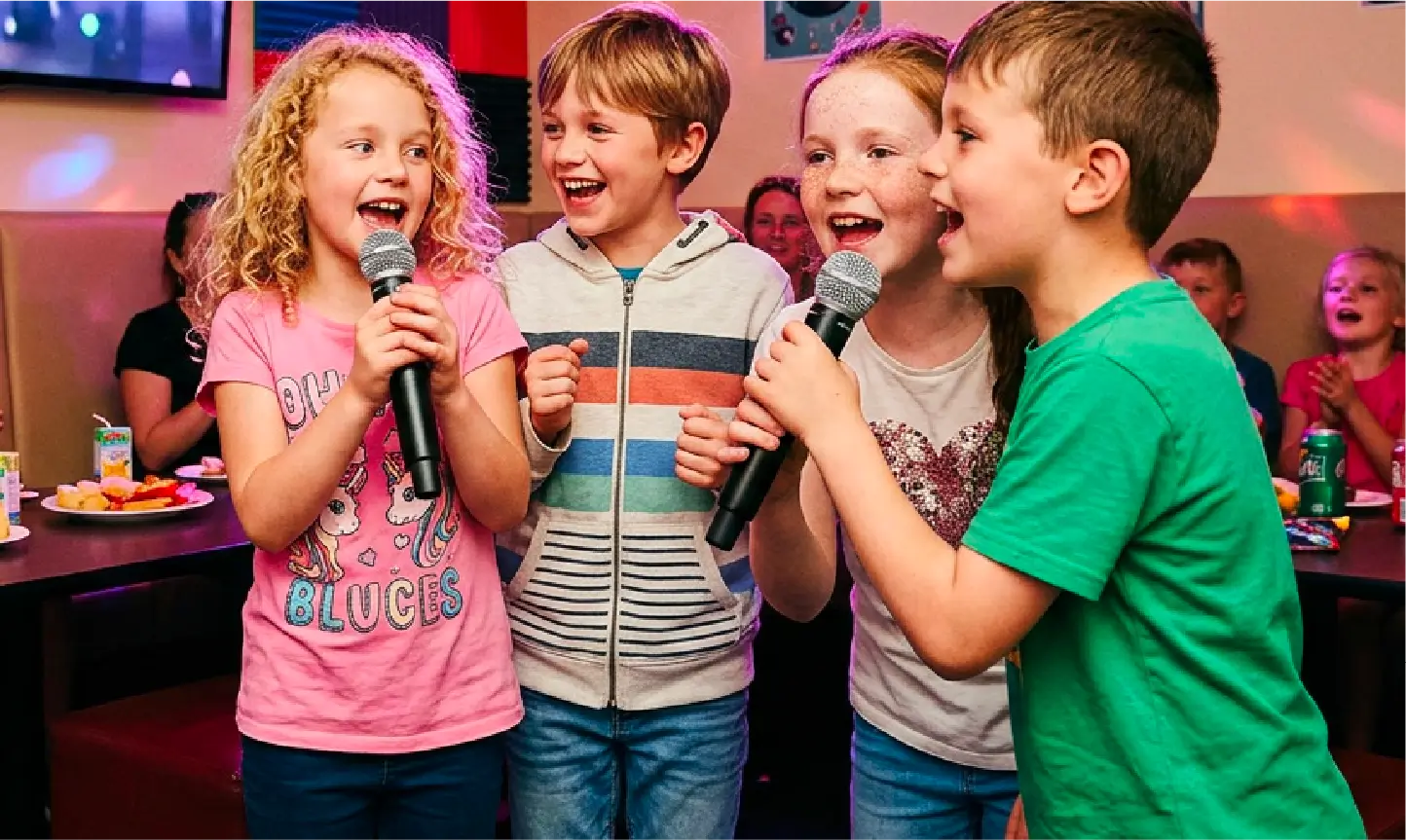 Kids singing